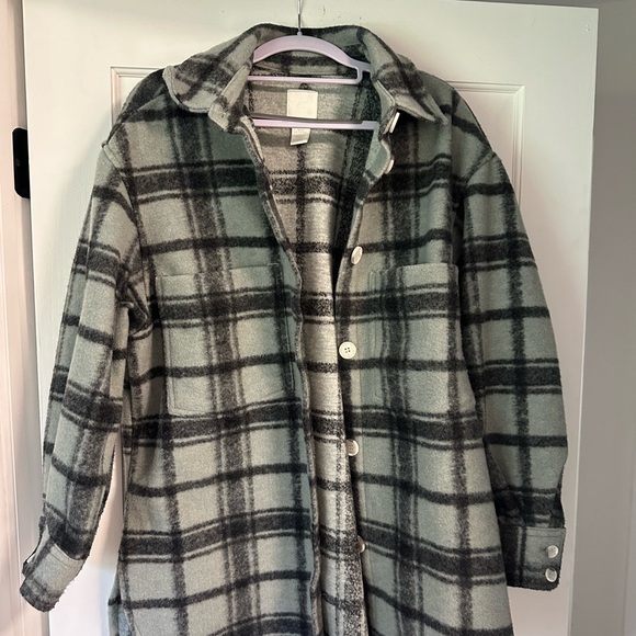 Plaid shacket - Picture 1 of 3